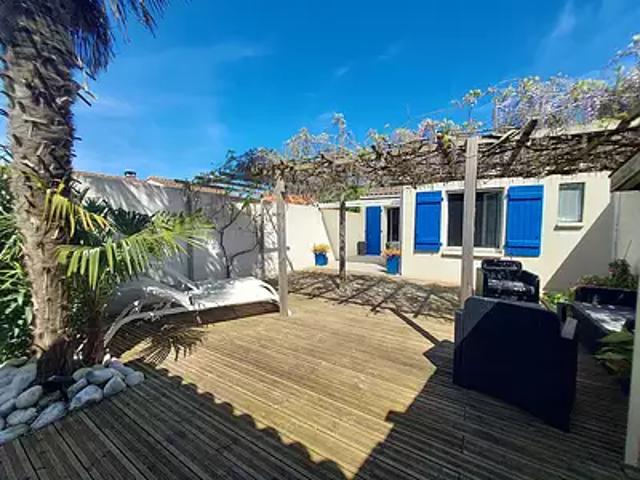 Le Château d'Oléron 17480 Achat / Vente maison 4 pièces t4 au dernier étage terrasse