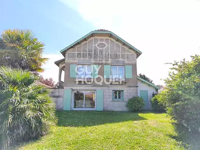 Le Château d'Oléron 17480 Achat / Vente maison 6 pièces t6 au dernier étage terrasse