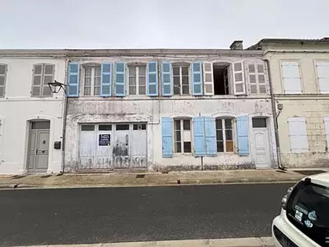 Le Château d'Oléron 17480 Achat / Vente maison 7 pièces t7