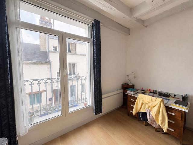 LE CHALEUREUX Location Appartement tours: 25.92 m2