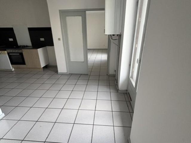 Le Chambon Feugerolles Location Appartement 42