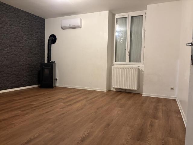Le Chambon Feugerolles Location Appartement 42