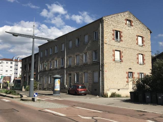 Le Chambon Feugerolles Location Duplex/triplex 42