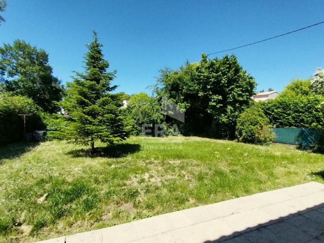 Le charme de la pierre, les volumes, le jardin? tout près du. 166m² Pineuilh