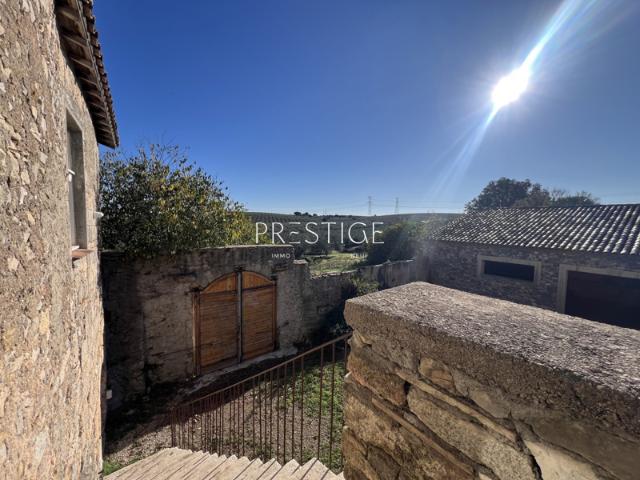 Le charme d'un mas authentique sur 4 hectares de nature entr