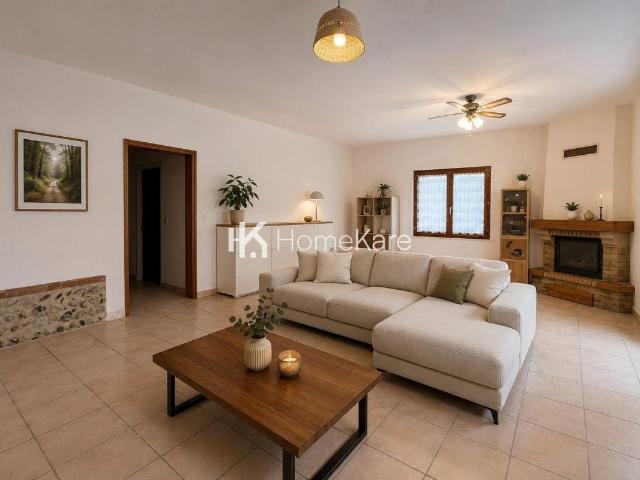 LE CHARME D'UNE MAISON FAMILIALE SPACIEUSE