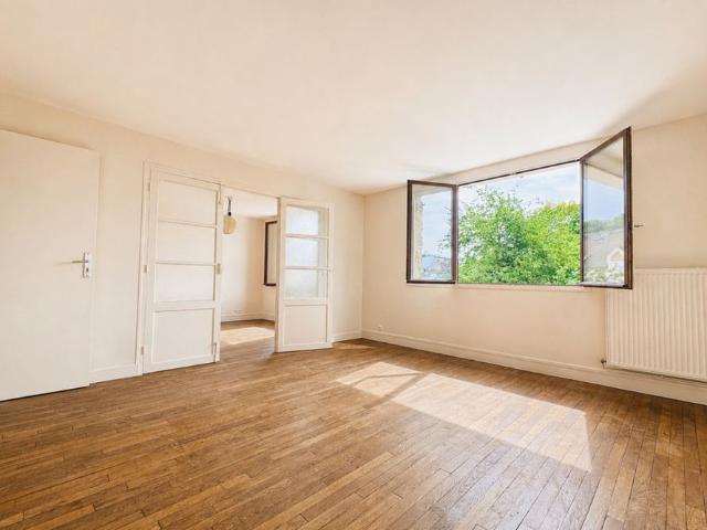 LE CHESNAY LOCATION APPARTEMENT 3 PIECES 2 CHAMBRES