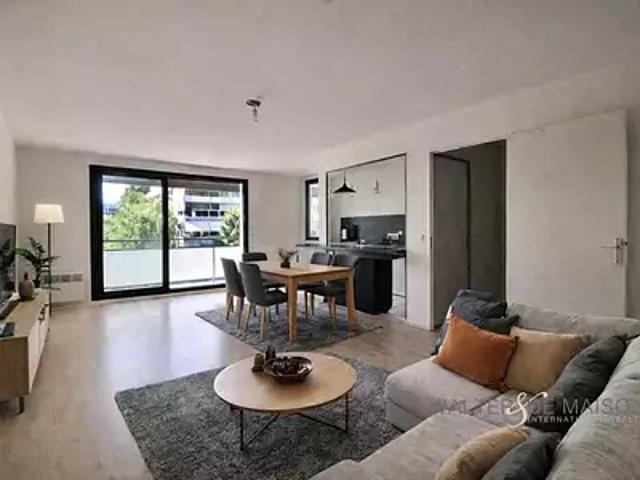 Le Chesnay Rocquencourt 78150 Achat / Vente appartement 4 pièces t4 au dernier étage cave