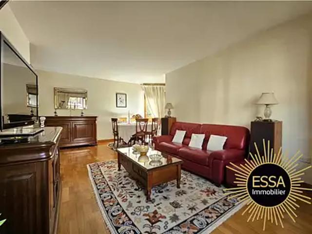 Le Chesnay Rocquencourt 78150 Achat / Vente appartement 3 pièces t3 piscine parking