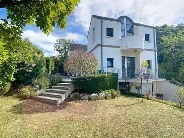 Le Chesnay Rocquencourt 78150 Achat / Vente maison 10 pièces t10