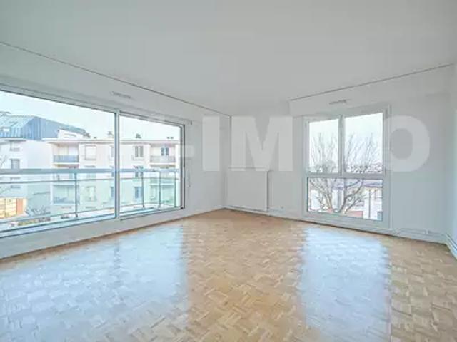 Le Chesnay Rocquencourt 78150 Location appartement 3 pièces t3 parking