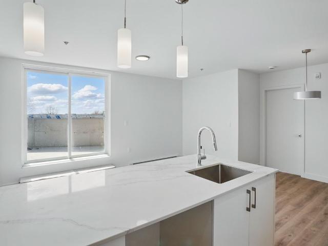 LE CIRIUS 1 Bedroom Apartment for Rent at 152 Ch Eardley, Gatineau, QC J9H 0A3 Quartier d'Aylmer