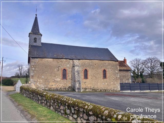 LE COMPAS 23: Chapelle désacralisée à vendre de 125 m2 Terrain 853 m2