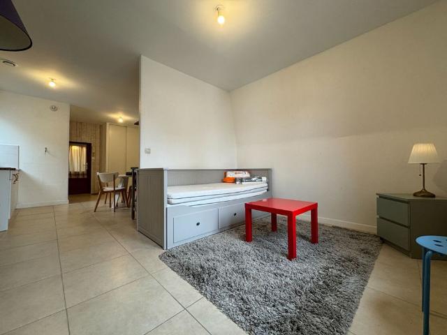 LE COLBERT Location Appartement tours: 31.63 m2