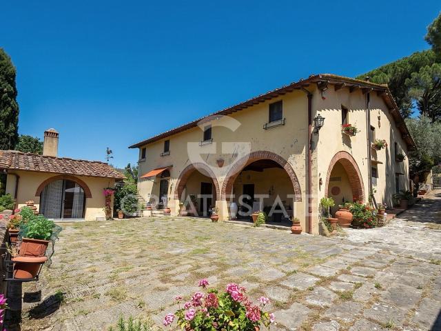 Le Colline Fiorentine 597m² Scandicci