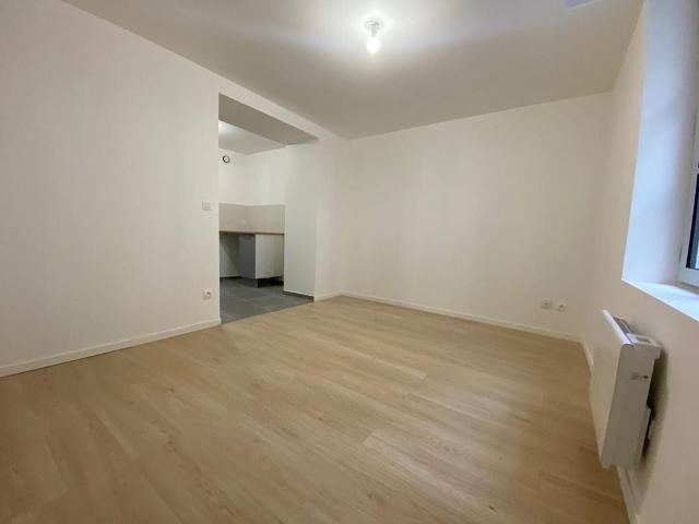 LE COLOC Location Appartement tours: 43.01 m2