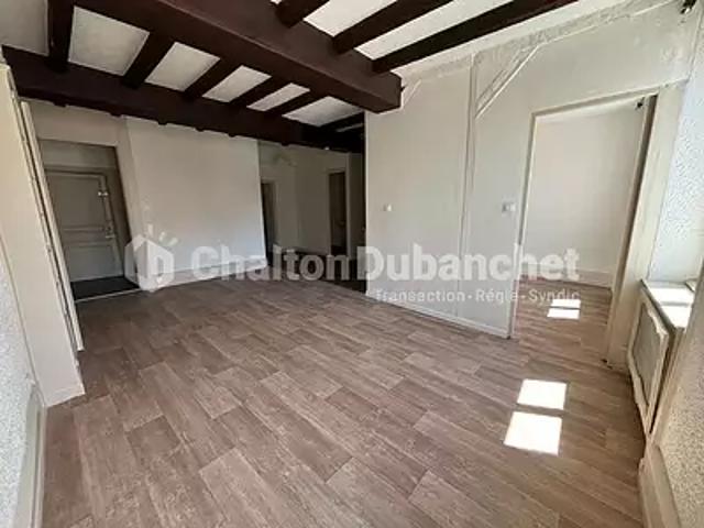 Le Coteau 42120 Location appartement 4 pièces t4 cave