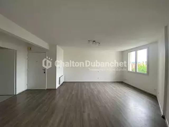 Le Coteau 42120 Location appartement 4 pièces t4 cave