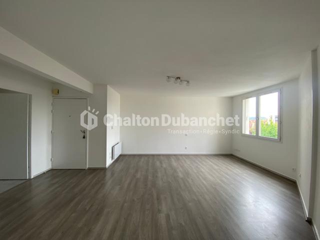 Le Coteau Location Appartement 42