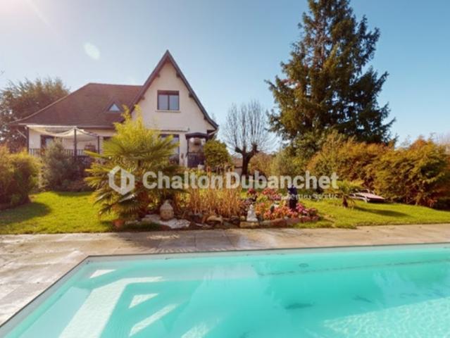 LE COTEAU Maison familiale de 165m²