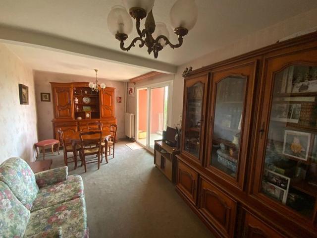 LE CREUSOT, résidence avec ascenseur Appartement de 61 m² hab. 2 chambres