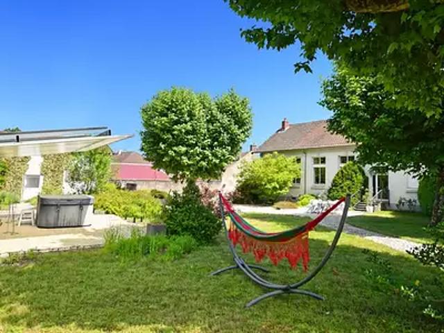 Le Creusot 71200 Achat / Vente maison 11 pièces t11 terrasse cave