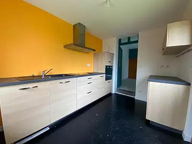 Le Creusot 71200 Location maison 4 pièces t4 au dernier étage