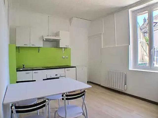 Le Creusot 71200 Location appartement 1 pièce t1 terrasse