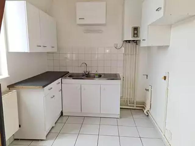 Le Creusot 71200 Location appartement 2 pièces t2 au dernier étage