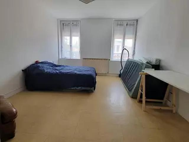 Le Creusot 71200 Location appartement 2 pièces t2 au dernier étage