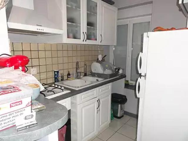 Le Creusot 71200 Location appartement 3 pièces t3 au dernier étage cave