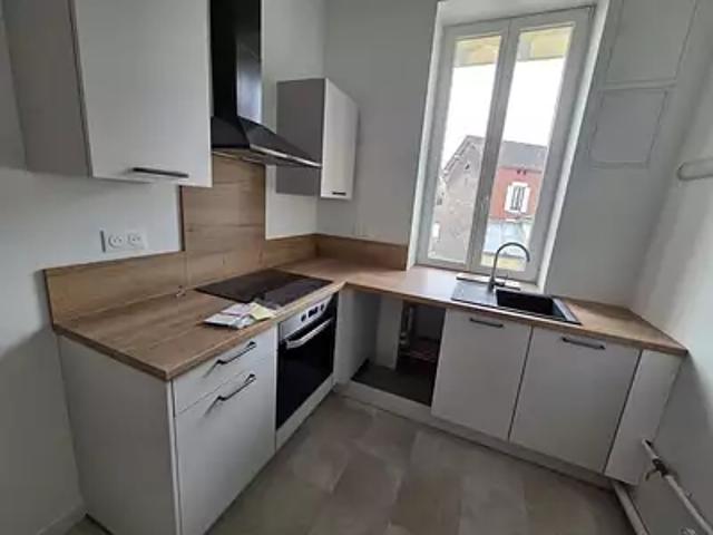 Le Creusot 71200 Location appartement 5 pièces t5 piscine