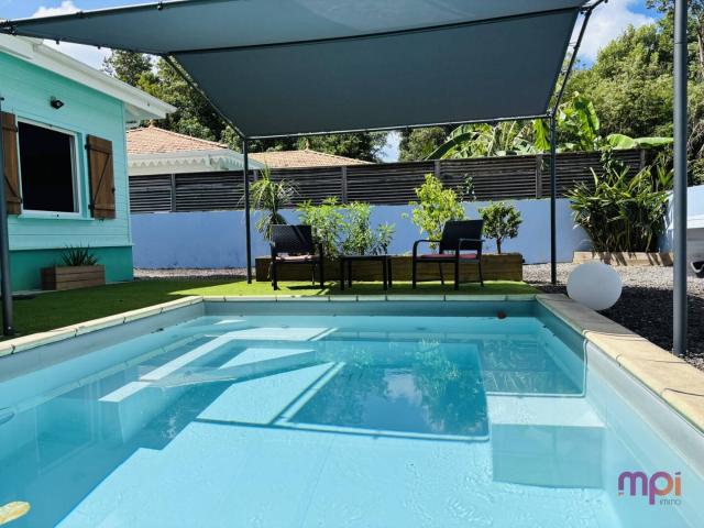 LE DIAMANT MAISON CREOLE AVEC PISCINE + Bungalow locatif