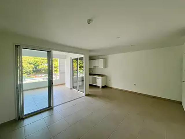 Le Diamant 97223 Location appartement 3 pièces t3 parking
