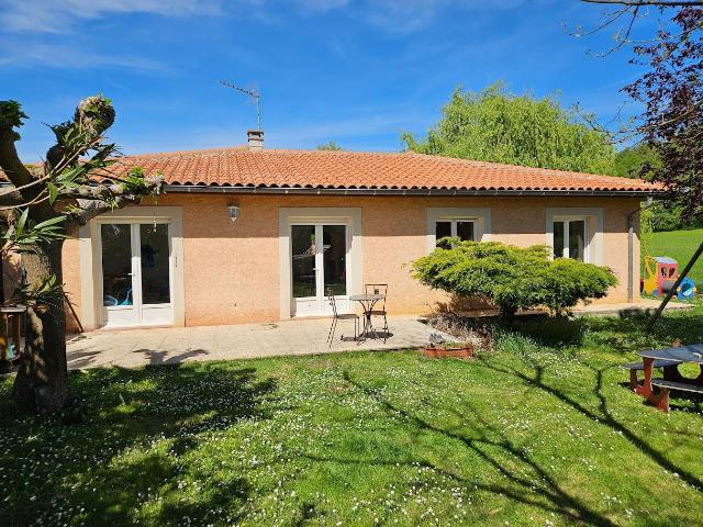 LE FAUGA à L'AOUACH, VILLA T4 de 94 m2 avec terrain de 1 000 m2