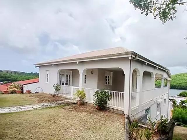 Le François 97240 Achat / Vente maison 11 pièces t11 jardin terrasse
