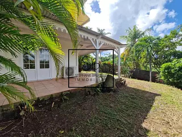 Le François 97240 Achat / Vente maison 7 pièces t7 terrasse
