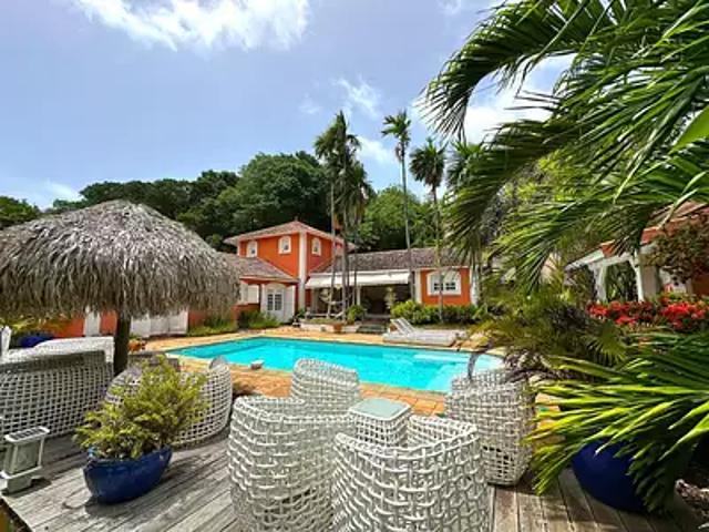 Le François 97240 Achat / Vente maison 5 pièces t5 piscine jardin