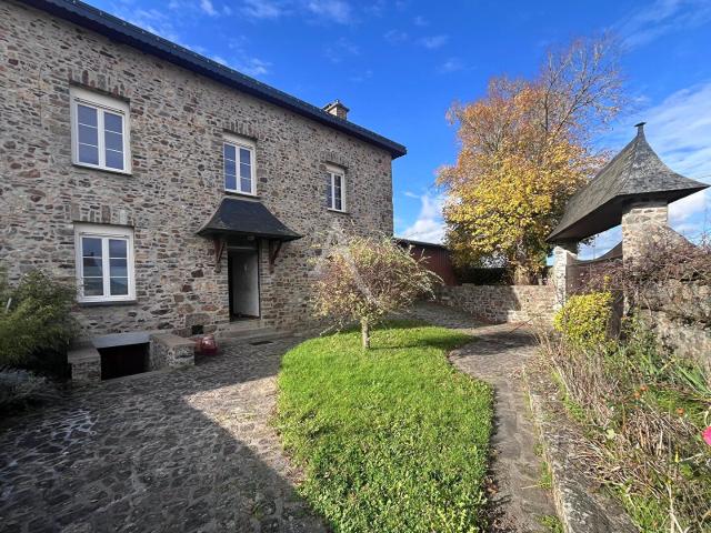 Le Genest Saint Isle Vente Maison 53