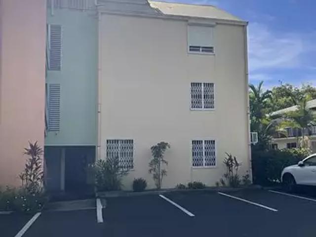 Le Gosier 97190 Achat / Vente appartement 2 pièces t2 terrasse