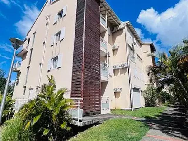 Le Gosier 97190 Location appartement 3 pièces t3 terrasse