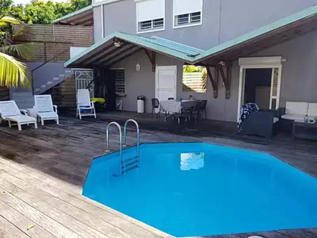 Le Gosier 97190 Location appartement 2 pièces t2 piscine