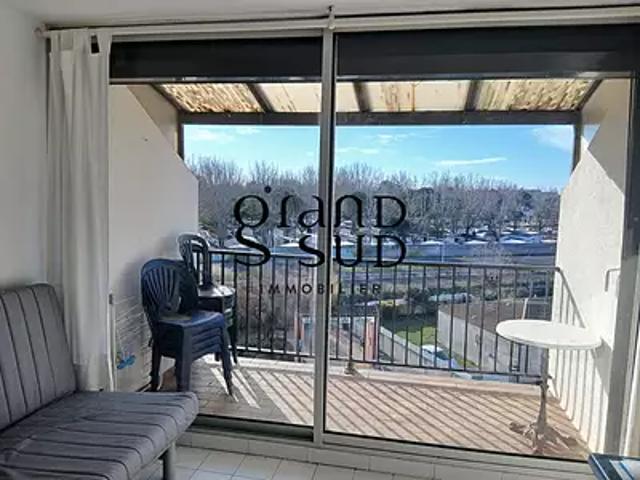 Le Grau du Roi 30240 Achat / Vente appartement 1 pièce t1 au dernier étage piscine