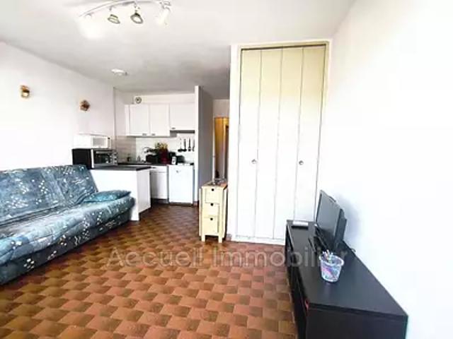 Le Grau du Roi 30240 Achat / Vente appartement 1 pièce t1 piscine terrasse