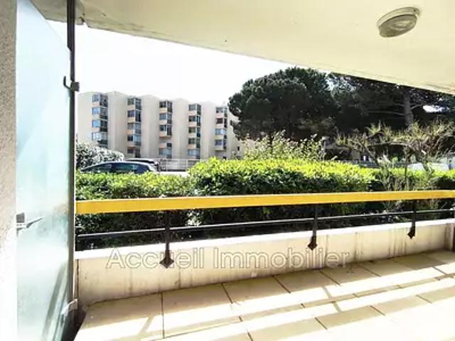Le Grau du Roi 30240 Achat / Vente appartement 1 pièce t1 terrasse parking
