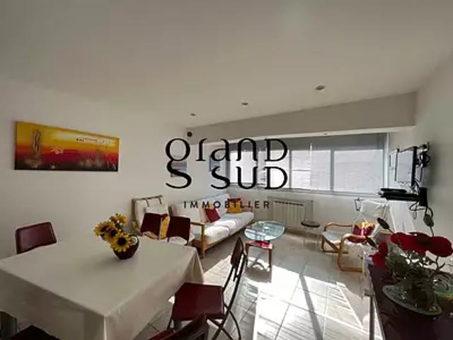 Le Grau du Roi 30240 Achat / Vente appartement 3 pièces t3 au dernier étage parking