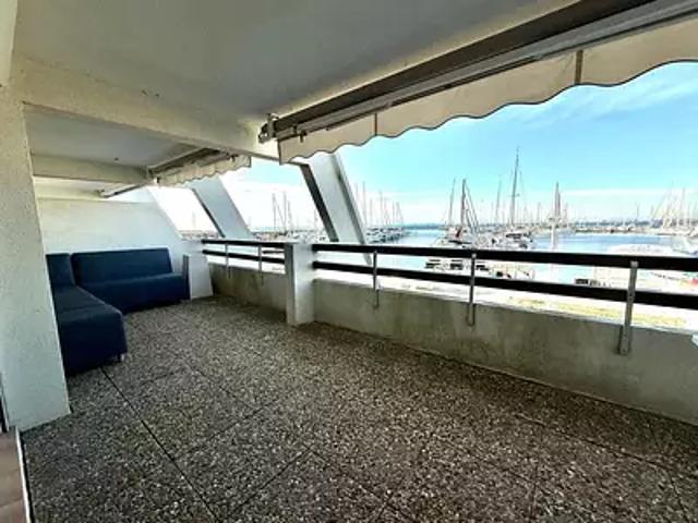 Le Grau du Roi 30240 Achat / Vente appartement 3 pièces t3 piscine terrasse