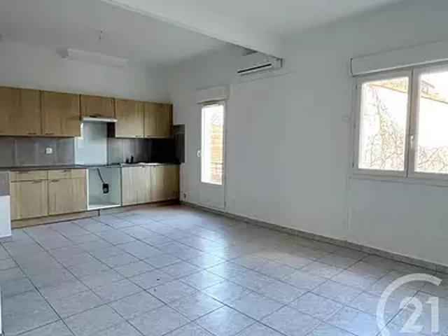 Le Grau du Roi 30240 Location appartement 3 pièces t3