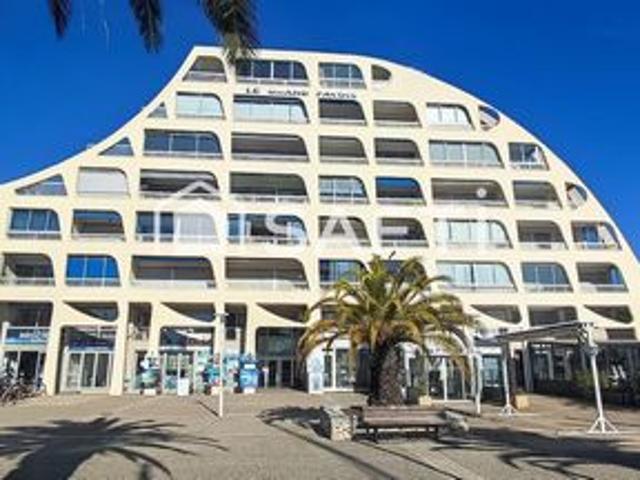 Le Grau du Roi, deux pièces, environ 26m2, balcon, parking, casier 3 lots