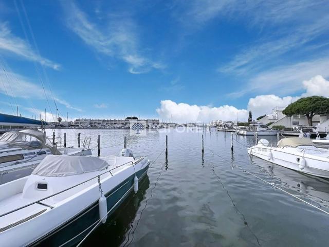 LE GRAU DU ROI PORT CAMARGUE MARINA P3 RENOVEE AVEC APPONTEMENT